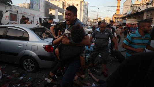 سومین روز محاصره مجتمع بیمارستانی «شفا» در غزه/ شهادت 90 نفر