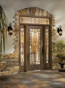 چه نکاتی در انتخاب درب فلزی برای مناطق مرطوب مهم است؟