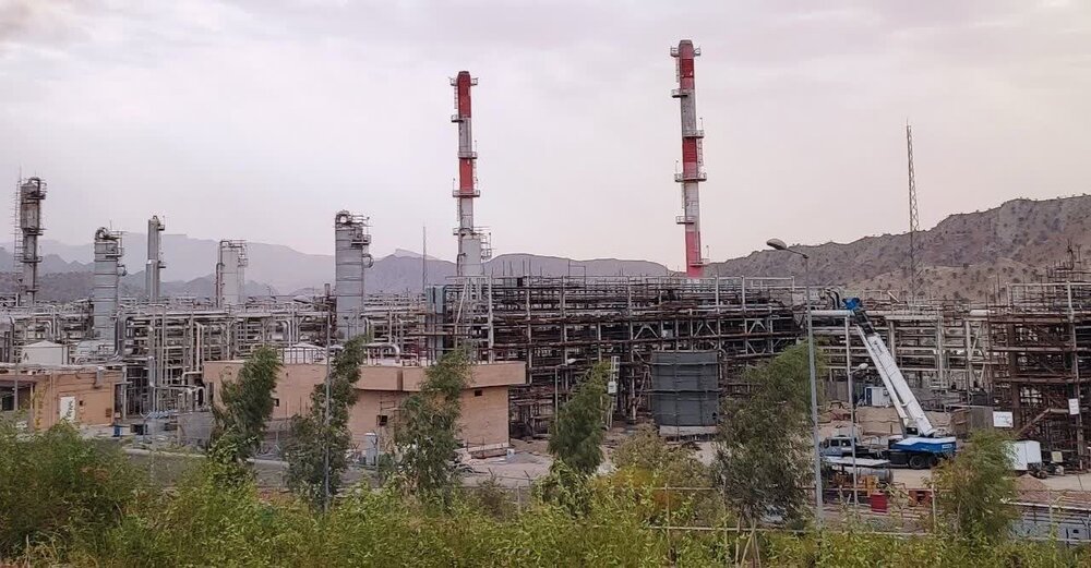 دانشگاه | صنعت طرح پژوهشی پالایشگاه گاز ایلام، طرح صنعتی برگزیده دانشگاههای کشور شد