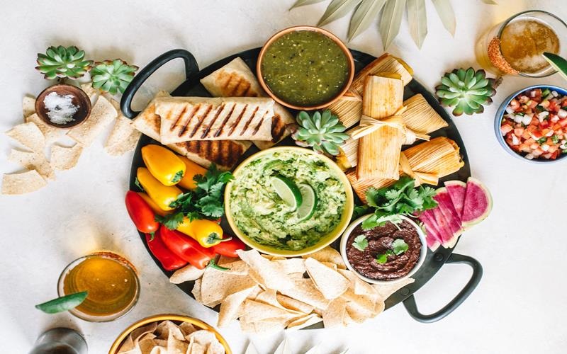 مهارت های دکوراسیون غذا برای کافه داران