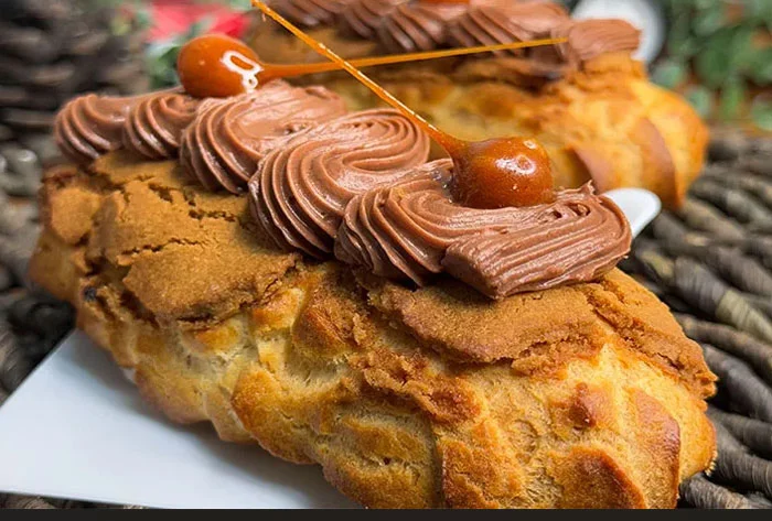 دوره کارگاهی شیرینی‌پزی و دسر کافه‌ای